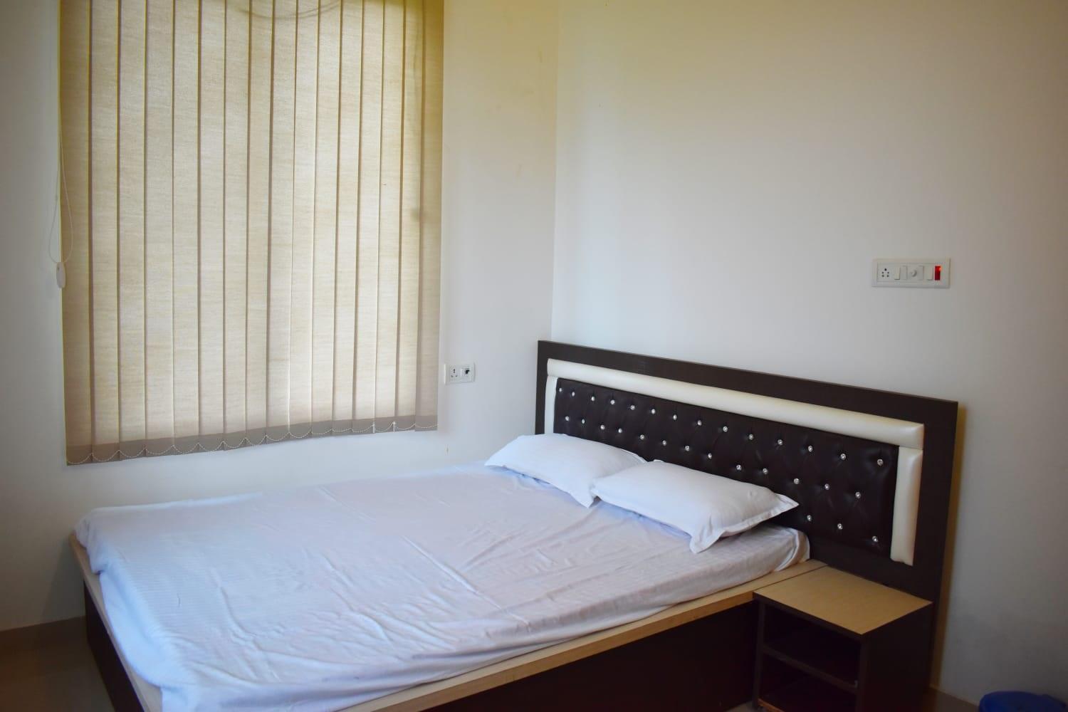 Hotel Vishal Buxar Extérieur photo
